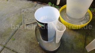 Becher in Beton